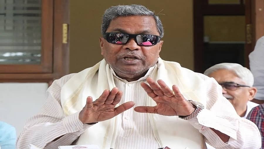 'ಕಾಂಗ್ರೆಸ್ ಗೆ ಜನತಾದಳದ ಅಡುಗೆ ಮನೆ, ಇನ್ನೊಬ್ಬರು ಮಲಗುವ ಕೋಣೆ ಇಣುಕಿ ನೋಡುವ ಚಟ ಅಂಟಿಕೊಂಡಿದೆ'