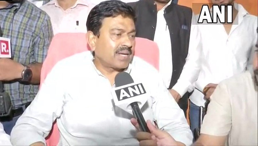 ಲಖೀಂಪುರ್ ಖೇರ್ ಹಿಂಸಾಚಾರ ನಡೆದಾಗ ನನ್ನ ಮಗ ಕಾರಿನಲ್ಲಿ ಇರಲಿಲ್ಲ, ಚಾಲಕನ ನಿಯಂತ್ರಣ ತಪ್ಪಿ ಕೆಲವರ ಮೇಲೆ ಹರಿಯಿತು: ಕೇಂದ್ರ ಸಚಿವ ಅಜಯ್ ತೇನಿ