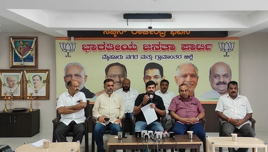 ''ನನ್ನನ್ನು ಪೇಪರ್ ಸಿಂಹ ಎಂದು ಕರೆಯುವ ಮರಿ ಖರ್ಗೆ ಹೆಸರಿನಲ್ಲಿ ಅವರು ಗಂಡಾ-ಹೆಣ್ಣಾ ಎಂದು ಗೊತ್ತಾಗುವುದಿಲ್ಲ":ಸಂಸದ ಪ್ರತಾಪ್ ಸಿಂಹ ಲೇವಡಿ
