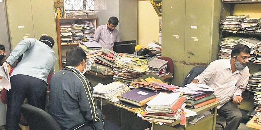 ಬಿಡಿಎ ಮೇಲೆ ಎಸಿಬಿ ದಾಳಿ: ರೂ.100 ಕೋಟಿಗೂ ಹೆಚ್ಚು ಮೌಲ್ಯದ ಅಕ್ರಮ ದಾಖಲೆ ವಶ