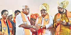 ಕರ್ನಾಟಕ ಎಂಎಲ್ ಸಿ ಚುನಾವಣೆ: ಸ್ಪರ್ಧಿಸಲು ಅಭ್ಯರ್ಥಿಗೆ ಬೇಕು 20 ರಿಂದ 30 ಕೋಟಿ ರೂ.!