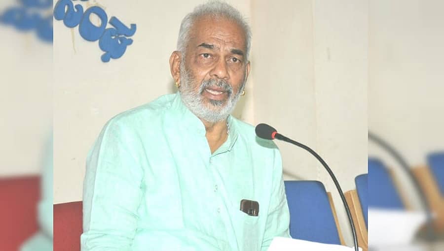 'ಸೋನಿಯಾ ಗಾಂಧಿ- ಮನೇಕಾ ಗಾಂಧಿ ಬೇರೆ ಬೇರೆ ಪಕ್ಷದಲ್ಲಿ ಇಲ್ಲವೇ, ಜೆಡಿಎಸ್ ನಲ್ಲಿ ಒಳಒಪ್ಪಂದದ ಚುನಾವಣೆ ನಡೆಯುತ್ತದೆ: ಬಿಜೆಪಿ ನಾಯಕ ಎ.ಮಂಜು