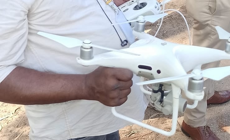 ಕೆಂಪೇಗೌಡ ವಿಮಾನ ನಿಲ್ದಾಣದ ರೆಡ್ ಜೋನ್ ವಲಯದಲ್ಲಿ ಐಸಿಎಂಆರ್ ನಿಂದ ಡ್ರೋನ್ ಹಾರಾಟ: ಕೇಸು ದಾಖಲಿಸಲು ಕೋರ್ಟ್ ಅನುಮತಿಗೆ ಕಾಯುತ್ತಿರುವ ಪೊಲೀಸರು