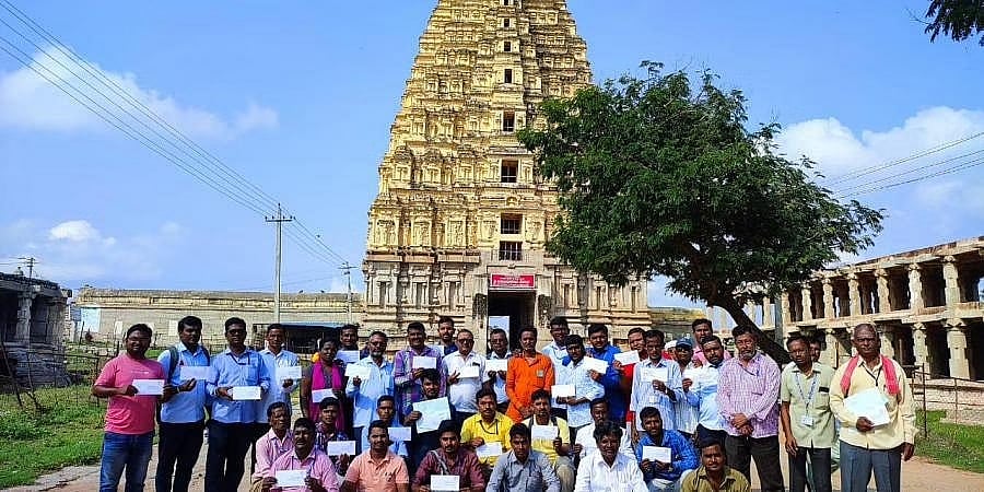 ಹಂಪಿ ಪ್ರವಾಸಿ ಮಾರ್ಗದರ್ಶಿಗಳಿಗೆ ಸಂಭಾವನೆ, ಸಾಮಾಜಿಕ ಭದ್ರತೆ ಕೋರಿ ಸಿಎಂಗೆ ಪತ್ರ ಅಭಿಯಾನ!