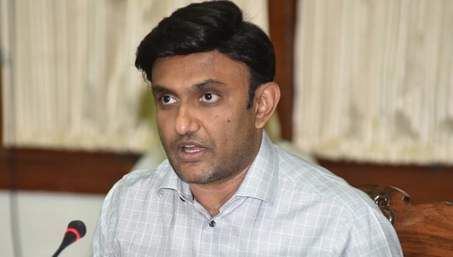 ಕರ್ನಾಟಕದಲ್ಲಿ ಎರಡು ಓಮಿಕ್ರಾನ್ ಪ್ರಕರಣಗಳು ಸಂಪರ್ಕಿತರಿಗೆ ಸೋಂಕು ಕಂಡುಬಂದಿಲ್ಲ: ಆರೋಗ್ಯ ಸಚಿವ ಡಾ.ಕೆ.ಸುಧಾಕರ್