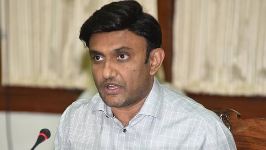 'ಒಮೈಕ್ರಾನ್' ರೂಪಾಂತರಿ ಕೊರೋನಾ ವೇಗವಾಗಿ ಹಬ್ಬುವ ಸಾಧ್ಯತೆಯಿದೆ, ಎಚ್ಚರವಾಗಿರಿ: ಆರೋಗ್ಯ ಸಚಿವ ಡಾ ಕೆ ಸುಧಾಕರ್