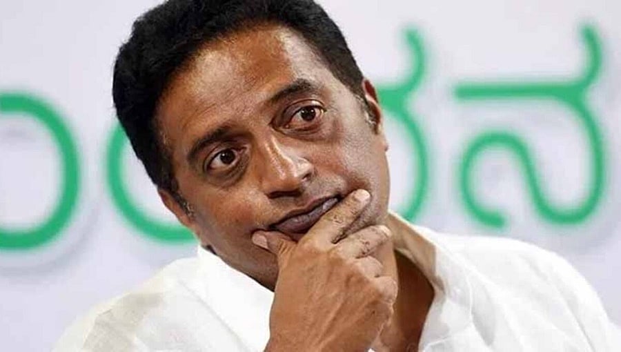 ಹಿಂದಿಯಲ್ಲಿ ಮಾತನಾಡಿದ್ದಕ್ಕೆ ಪ್ರಕಾಶ್ ರೈ ಕಪಾಳ ಮೋಕ್ಷ: ದೃಶ್ಯದ ಬಗ್ಗೆ ನೆಟ್ಟಿಗರ ಆಕ್ರೋಶ