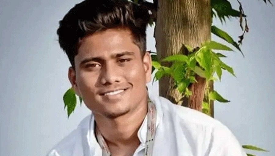 ಕಲಬುರಗಿ: ಬಸ್ ನಿಲ್ದಾಣದಲ್ಲಿ ಸಾರ್ವಜನಿಕರ ಎದುರೇ ಪೊಲೀಸ್ ಪೇದೆ ಪುತ್ರನ ಬರ್ಬರ ಹತ್ಯೆ