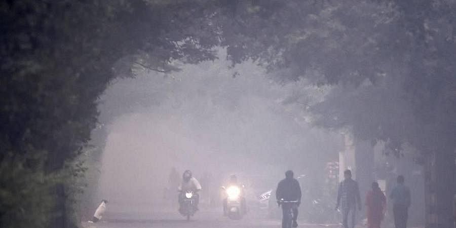 ಗಂಟಲು ತುರಿಕೆ, ನೀರು ತುಂಬಿದ ಕಂಗಳು: ದೀಪಾವಳಿ ಬಳಿಕ ತೀವ್ರವಾಗಿ ಹದಗೆಟ್ಟ ದೆಹಲಿಯ ವಾಯುಗುಣಮಟ್ಟ