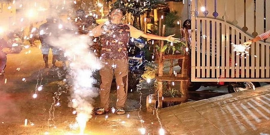 ಬೆಂಗಳೂರು: ಪಟಾಕಿ ಸಿಡಿತದಿಂದ ಬೆಂಗಳೂರಿನಲ್ಲಿ 25 ಮಕ್ಕಳ ಕಣ್ಣುಗಳಿಗೆ ಹಾನಿ, 20ಕ್ಕೂ ಹೆಚ್ಚು ಮಂದಿಗೆ ಸುಟ್ಟಗಾಯ