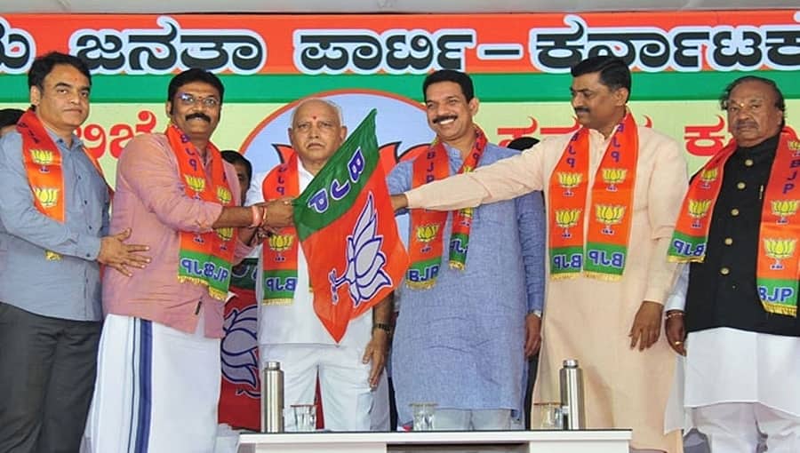 ಬಿ ಎಸ್ ಯಡಿಯೂರಪ್ಪನವರ ವೈಯಕ್ತಿಕ ರಾಜ್ಯ ಪ್ರವಾಸಕ್ಕೆ ಮತ್ತೆ ತಡೆ: ಬಿಜೆಪಿಯಿಂದ ಜನ ಸ್ವರಾಜ್ ಯಾತ್ರೆ ತಂಡಗಳ ಘೋಷಣೆ 