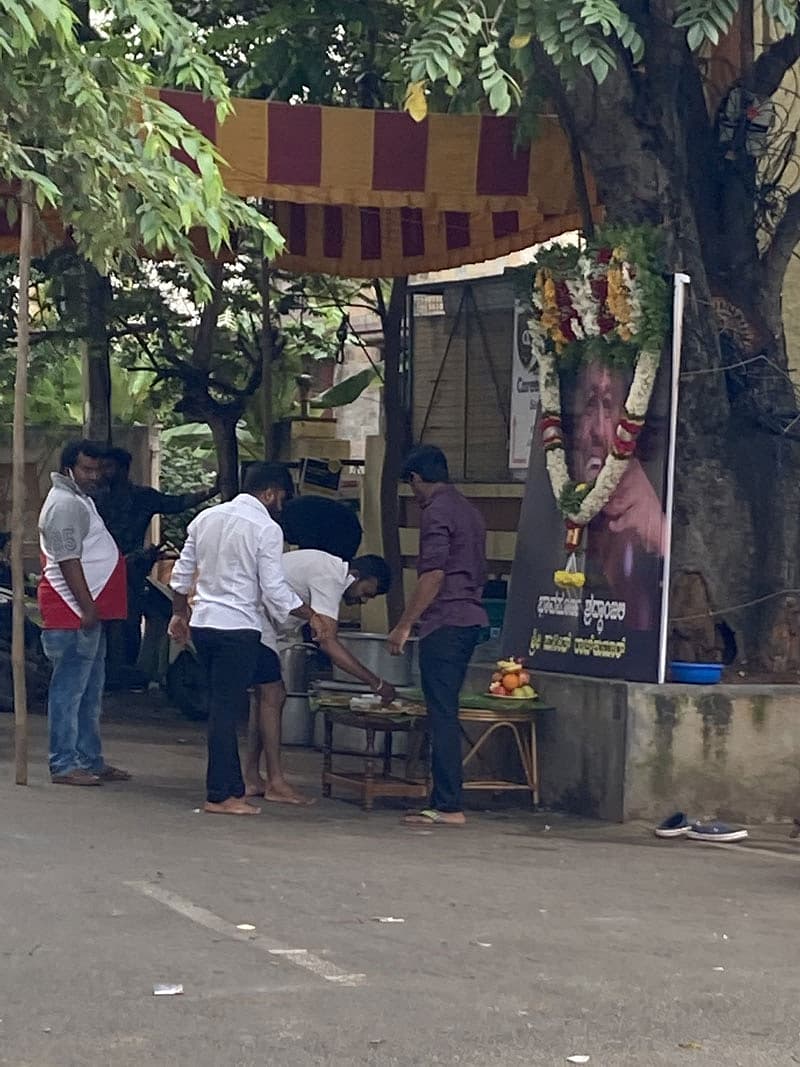 puneeth-punyathithi13-jayna