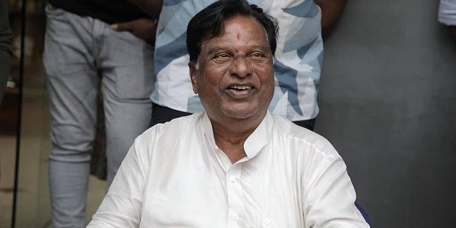 ಟಿಕೆಟ್ ತಪ್ಪಲು ಮೈಸೂರು 'ಮಹಾರಾಜ' ಕಾರಣ: ಅಪ್ಪ-ಮಗ ಕಿತ್ತಾಡಿ ನನಗೆ ಅವಮಾನ ಮಾಡಿದರು; ಸಂದೇಶ್ ನಾಗರಾಜ್