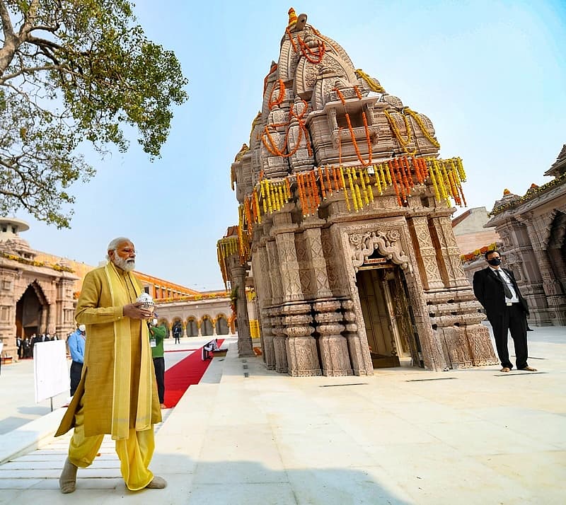 ಮೊದಲ ಹಂತದಲ್ಲಿ ಇಪ್ಪತ್ಮೂರು ಕಟ್ಟಡ ಉದ್ಘಾಟನೆಯಾಗಿದೆ.