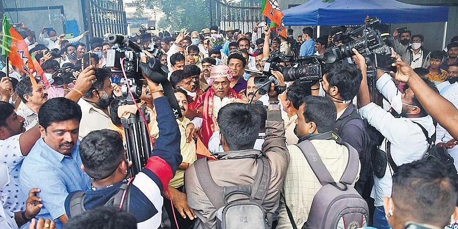 ವಿಧಾನಪರಿಷತ್ ಚುನಾವಣೆ: ಬೆಂಗಳೂರು ನಗರ ಜಿಲ್ಲೆಯಲ್ಲಿ ಗೆಲುವಿನ ನಗೆ ಬೀರಿದ ಆಡಳಿತಾರೂಢ ಬಿಜೆಪಿ