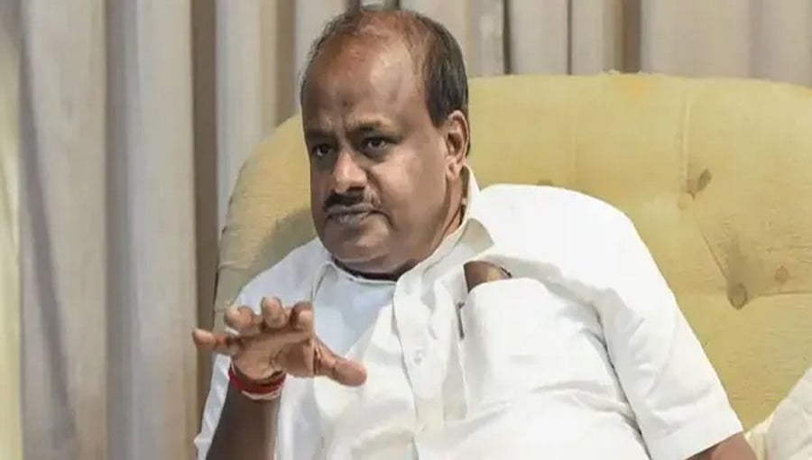 ರೈತರು ಕಣ್ಣೀರಲ್ಲಿ ಕೈ ತೊಳೆಯುತ್ತಿದ್ದಾರೆ; ಜನ್ಮದಿನದಂದು ಹಾರ-ತುರಾಯಿ ಹಾಕಿ, ಕೇಕ್‌ ಕತ್ತರಿಸಿ ಸಂಭ್ರಮ ಬೇಡ: ಎಚ್ ಡಿಕೆ