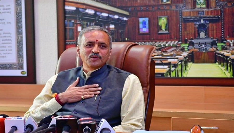 ಬೆಳಗಾವಿ: ಚಳಿಗಾಲದ ಅಧಿವೇಶನದ ಸಿದ್ಧತೆ ಪರಿಶೀಲಿಸಿದ ಸ್ಪೀಕರ್ ಕಾಗೇರಿ, ಸಭಾಪತಿ ಹೊರಟ್ಟಿ