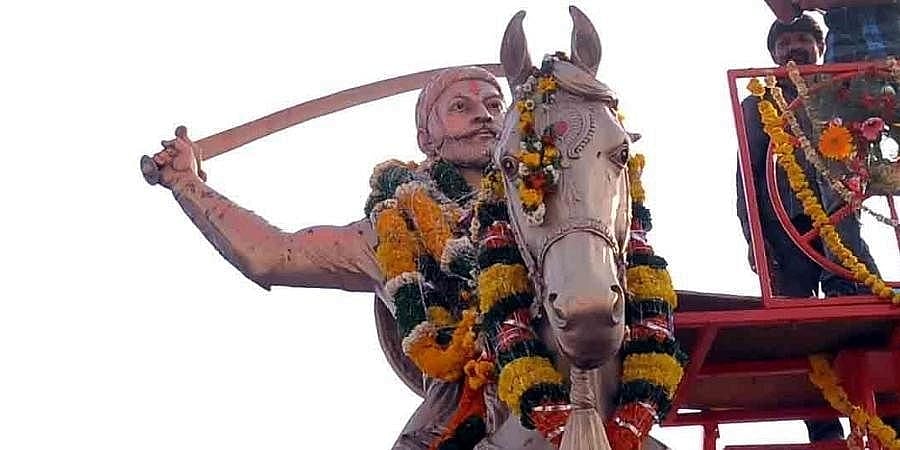 ಶಿವಾಜಿ ಪ್ರತಿಮೆ ವಿರೂಪ; ಆರೋಪಿಗಳ ವಿರುದ್ಧ ದೇಶದ್ರೋಹ ಪ್ರಕರಣ ದಾಖಲಿಸಲು ಗೃಹ ಸಚಿವ ಅಮಿತ್ ಶಾ ಗೆ ಶಿವಸೇನೆ ಸದಸ್ಯರ ಮನವಿ 