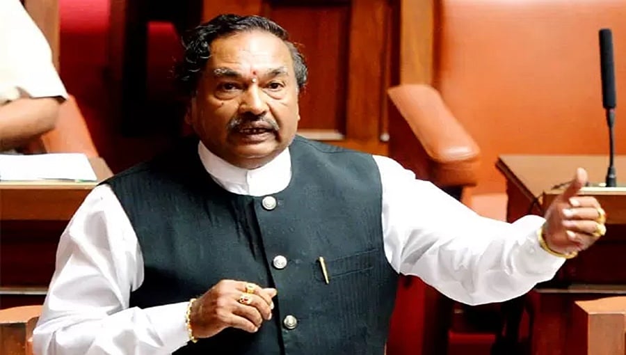 ಎಂಇಎಸ್ ಅಂದರೆ ಮಹಾರಾಷ್ಟ್ರ ಹೇಡಿಗಳ ಸಮಿತಿ; ವಿಗ್ರಹ ವಿರೂಪಗೊಳಿಸಿದವರನ್ನು ಗುಂಡಿಟ್ಟು ಸಾಯಿಸಿ: ಸಚಿವ ಈಶ್ವರಪ್ಪ