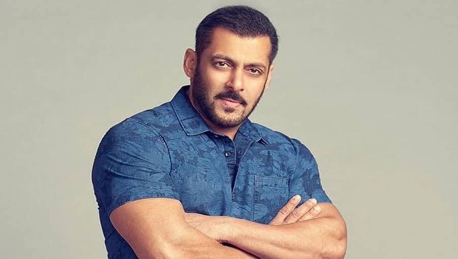 ಬಾಲಿವುಡ್ ನಟ ಸಲ್ಮಾನ್ ಖಾನ್ ಗೆ ಕಚ್ಚಿದ ಹಾವು: ಆಸ್ಪತ್ರೆಗೆ ದಾಖಲಾಗಿ ಚಿಕಿತ್ಸೆ!