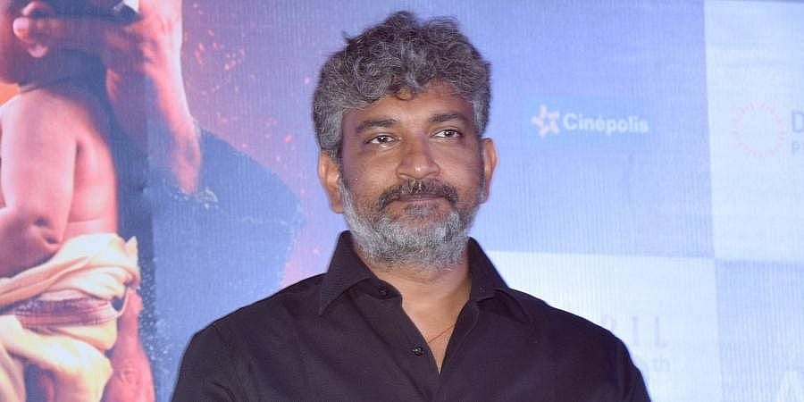 ಆಕ್ಷನ್ ಸಿನಿಮಾ RRR ಕಥೆ ಶುರುವಾಗಿದ್ದೇ ಲವ್ ಸ್ಟೋರಿಯಾಗಿ; ಆದರೆ ಐಡಿಯಾಗೆ ಪತ್ನಿ ತಣ್ಣೀರು: ರಾಜಮೌಳಿ