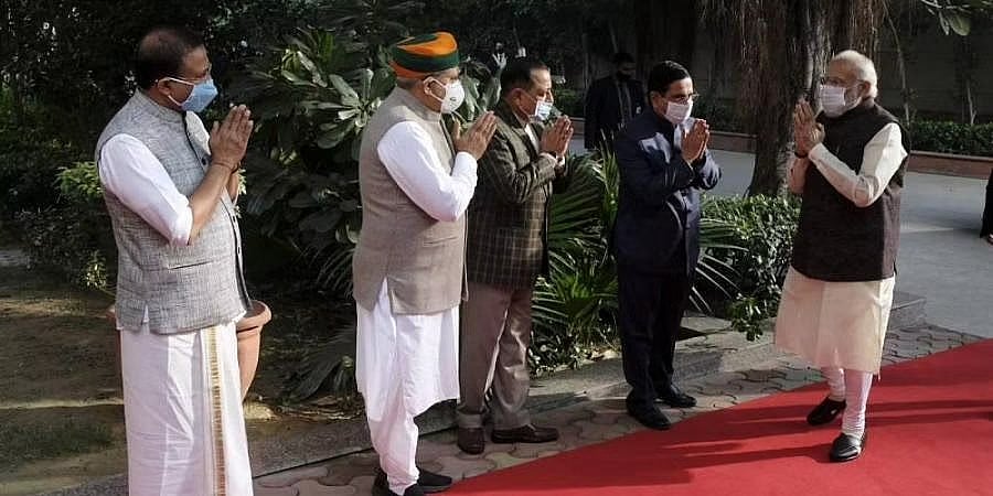 ನೀವಾಗೇ ಬದಲಾಗಿ ಅಥವಾ ಬದಲಾವಣೆಗಳನ್ನು ಎದುರಿಸಲು ಸಿದ್ಧರಾಗಿ: ಸಂಸದರಿಗೆ ಮೋದಿ ಎಚ್ಚರಿಕೆ!