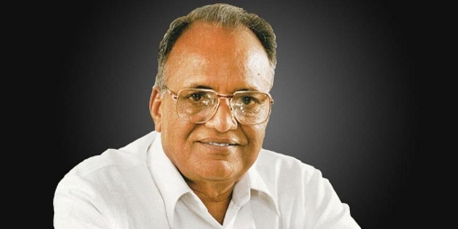 ಒ.ಪಿ. ಜಿಂದಾಲ್- 2005ರಲ್ಲಿ ಹರಿಯಾಣಾದ ಇಂಧನ ಸಚಿವರಾಗಿದ್ದ ಒ.ಪಿ ಜಿಂದಾಲ್ ಅವರು ರಾಜ್ಯ ಕೃಷಿ ಸಚಿವ ಸುರೇಂದ್ರ ಸಿಂಗ್ ಅವರೊಂದಿಗೆ ಹೆಲಿಕಾಪ್ಟರ್ ನಲ್ಲಿ ಪ್ರಯಾಣಿಸುತ್ತಿದ್ದ ವೇಳೆ ಅಪಘಾತ ಸಂಭವಿಸಿ ಇಬ್ಬರೂ ಮೃತಪಟ್ಟಿದ್ದರು.