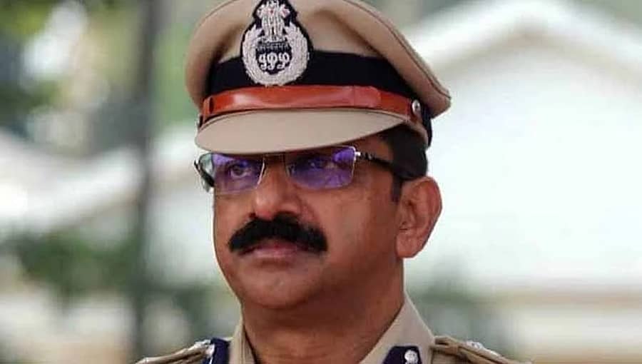 ಬೆಂಗಳೂರು: ಸಂಚಾರಿ ಪೊಲೀಸ್ ಜಂಟಿ ಆಯುಕ್ತ ಬಿ.ಆರ್ ರವಿಕಾಂತೇಗೌಡ ಮನೆಯಲ್ಲಿ ಕಳ್ಳತನ