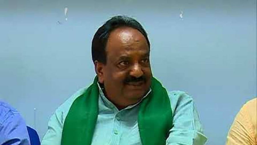 ವಿಧಾನ ಪರಿಷತ್ ಚುನಾವಣೆ: ರಾಜಕೀಯ ಪಕ್ಷಗಳ 'ಫ್ರೆಂಡ್ಲಿ ಡೀಲ್ಸ್'!