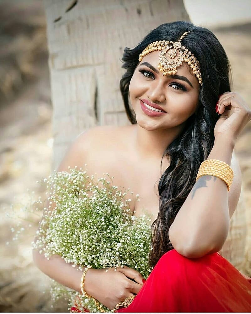 ಶಾಲು ಶಮ್ಮು
