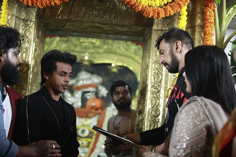 ರೇಖಾದಾಸ್ ಅವರ ಮಗಳು ಸಾತ್ವಿಕಾ ಈ ಸಿನಿಮಾದ ನಾಯಕಿ.