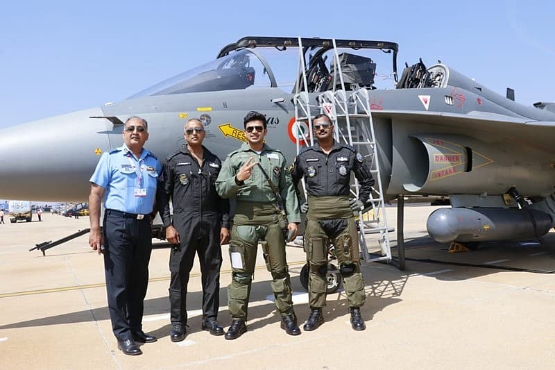 48000 ಕೋಟಿ ರೂಪಾಯಿ ಯೋಜನೆಯಿಂದ 600 ಸಂಸ್ಥೆಗಳು ಅಥವಾ ಎಂಎಸ್ಎಂಇ ಗಳು ಯುದ್ಧ ವಿಮಾನ ತಯಾರಿಕೆಯಲ್ಲಿ ತೊಡಗಲಿವೆ. ಬೆಂಗಳೂರಿನಲ್ಲಿ ಕೈಗಾರಿಕೆಗಳು ಸುಧಾರಣೆಯಾಗಲಿದ್ದು, ಉದ್ಯೋಗ ಸೃಷ್ಟಿಯಾಗಲಿದೆ ಎಂದು ಸಂಸದರು ತಿಳಿಸಿದ್ದಾರೆ.