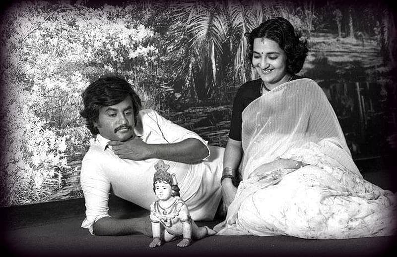 ರಜನಿಕಾಂತ್ ಮೂಲ ಹೆಸರು ಶಿವಾಜಿ ರಾವ್ ಗಾಯಕ್ವಾಡ್. ಛತ್ರಪತಿ ಶಿವಾಜಿ ಮಹಾರಾಜ್ ಹೆಸರನ್ನು ಇಡಲಾಗಿತ್ತು.