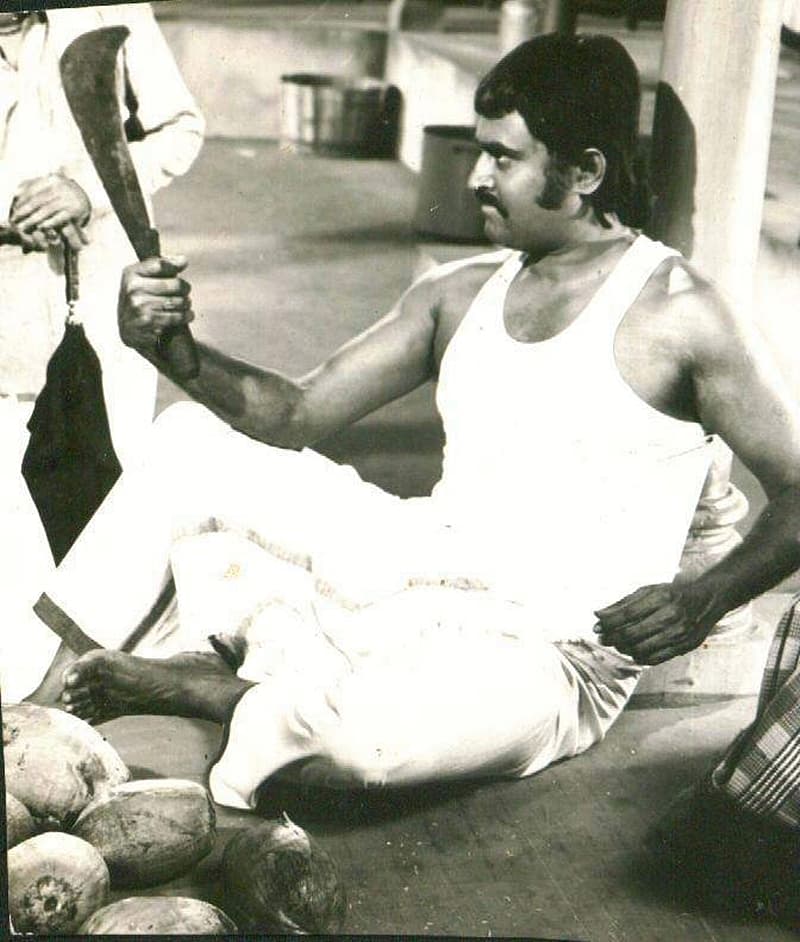 ರಜನಿ ಅವರು ಕೇಂದ್ರ ಸರ್ಕಾರದ ಪದ್ಮಭೂಷಣ ಪದ್ಮವಿಭೂಷಣ ಇದೀಗ ದಾದಾ ಸಾಹೇಬ್ ಫಾಲ್ಕೆ ಪ್ರಶಸ್ತಿ ಪಡೆದಿದ್ದಾರೆ.