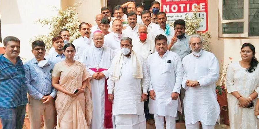 ಭ್ರಷ್ಟಾಚಾರದಲ್ಲಿ ಯಡಿಯೂರಪ್ಪ ಸರ್ಕಾರ ದೇಶದಲ್ಲೇ ಅಗ್ರಸ್ಥಾನದಲ್ಲಿದೆ: ಸುರ್ಜೆವಾಲಾ ವಾಗ್ದಾಳಿ