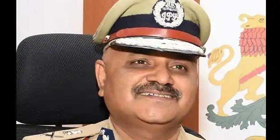 45 ವರ್ಷ ಮೇಲ್ಪಟ್ಟ ಪೊಲೀಸ್ ಸಿಬ್ಬಂದಿ, ಕುಟುಂಬಸ್ಥರಿಗೆ ಲಸಿಕೆ ಕಡ್ಡಾಯ- ಪ್ರವೀಣ್ ಸೂದ್