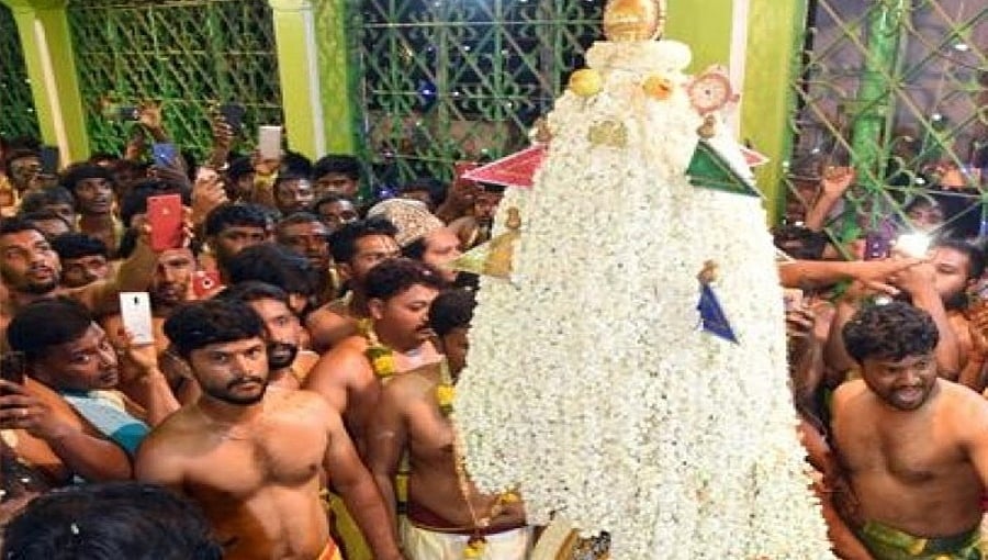 'ಬೆಂಗಳೂರು ಕರಗ ಉತ್ಸವ ಮೆರವಣಿಗೆ' ಈ ವರ್ಷ ಕೂಡ ರದ್ದು: 350 ವರ್ಷಗಳ ಇತಿಹಾಸದಲ್ಲಿ ಇದು ಎರಡನೇ ಬಾರಿ!