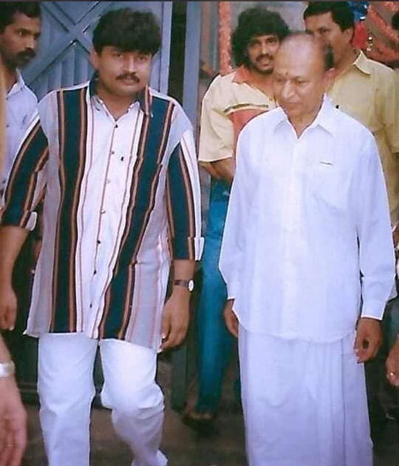 ದಾದಾ ಸಾಹೇಬ್ ಫಾಲ್ಕೆ ಪುರಸ್ಕೃತ, ವರನಟ ಡಾ.ರಾಜ್ ಅವರೊಂದಿಗೆ ರಾಮು