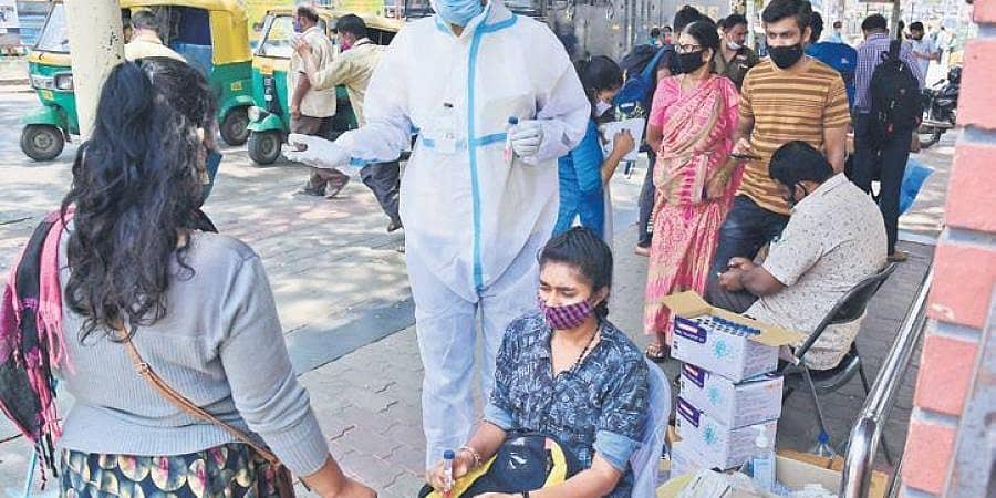 ಬೆಂಗಳೂರಿನಲ್ಲಿ ಐಪಿಎಲ್ ರದ್ದುಗೊಳಿಸಿ; ಚಿನ್ನಸ್ವಾಮಿ ಕ್ರೀಡಾಂಗಣವನ್ನು ಕೋವಿಡ್ ಕೇರ್ ಸೆಂಟರ್ ಮಾಡಿ: ಸರ್ಕಾರಕ್ಕೆ ಎಂಎಲ್'ಸಿ ಪತ್ರ