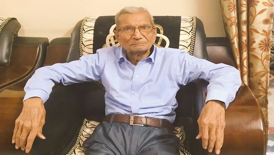 'ನಾನು ನನ್ನ ಜೀವನ ಅನುಭವಿಸಿದ್ದೇನೆ': ಕಿರಿಯ ರೋಗಿಗಾಗಿ ತನ್ನ ಬೆಡ್ ಬಿಟ್ಟುಕೊಟ್ಟ 85 ವರ್ಷದ ಕೋವಿಡ್ ಸೋಂಕಿತ!