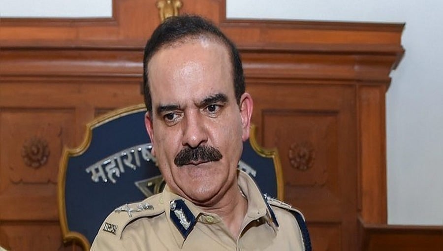 ಮುಂಬೈ ಮಾಜಿ ಆಯುಕ್ತ, ಮಹಾರಾಷ್ಟ್ರದ ಹಿರಿಯ ಪೊಲೀಸ್ ಅಧಿಕಾರಿ ಪರಮ್ ಬಿರ್ ಸಿಂಗ್ ಗೆ 25 ಸಾವಿರ ರೂ ದಂಡ