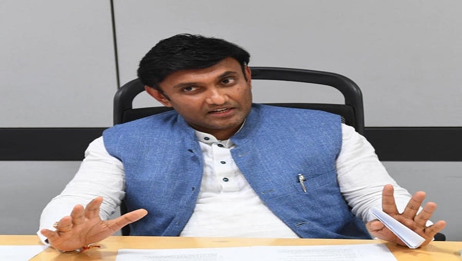 ಕೊರೊನಾ ಪ್ರಕರಣ ಹೆಚ್ಚಳ ಸಂಬಂಧ ತಜ್ಞರ ಸಲಹೆ, ವರದಿಯನ್ನು ಸಿಎಂಗೆ ನೀಡಿ ಸಮರ್ಪಕ ಚರ್ಚೆ: ಸಚಿವ ಡಾ.ಕೆ.ಸುಧಾಕರ್