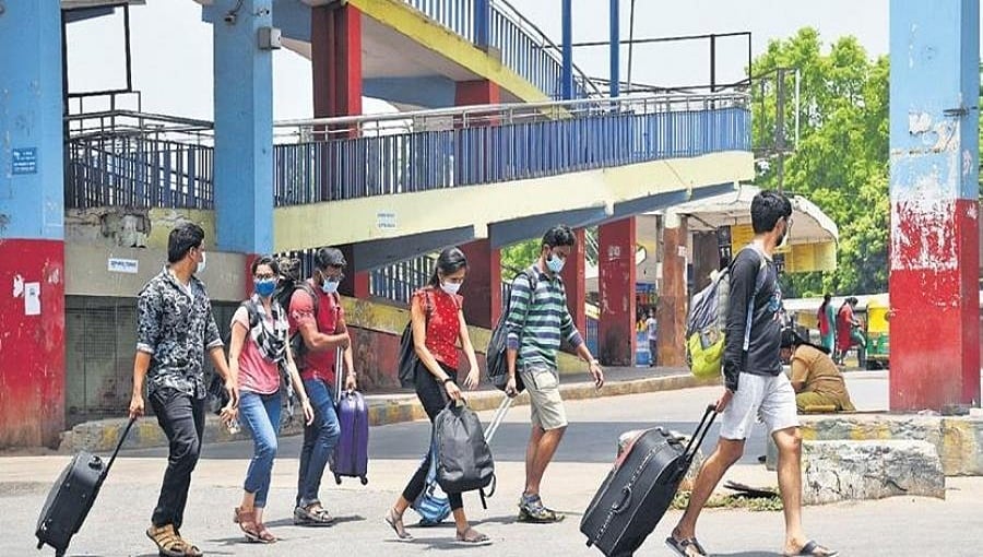 ಕೆಲಸಕ್ಕೆ ಮರಳಿದ ಮತ್ತಷ್ಟು ಕೆಎಸ್ಆರ್ಟಿಸಿ ಸಿಬ್ಬಂದಿ: ಮುಷ್ಕರ ಮಾತ್ರ ಅನಿರ್ದಿಷ್ಟಾವಧಿ ಮುಂದುವರಿಕೆ 