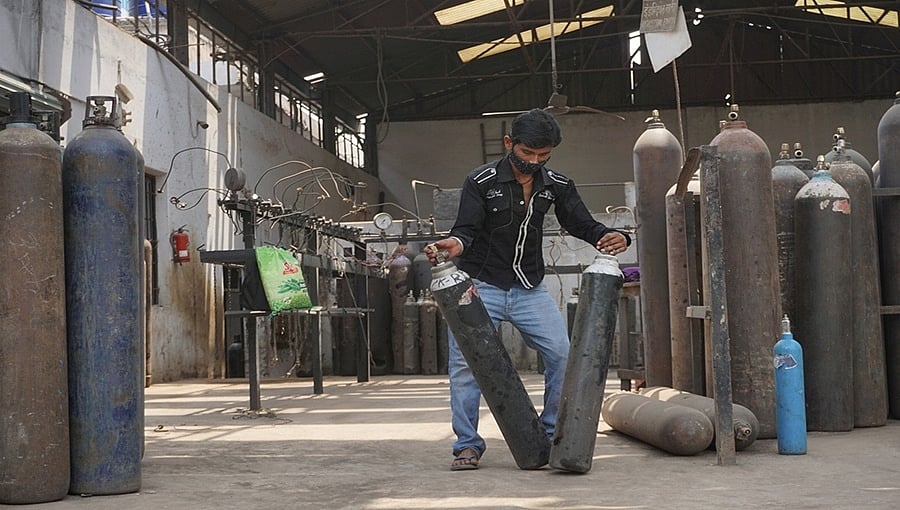 ಆಮ್ಲಜನಕ ಕೊರತೆ: ದೆಹಲಿಯ ಬಾತ್ರಾ ಆಸ್ಪತ್ರೆಯಲ್ಲಿ ಓರ್ವ ವೈದ್ಯ ಸೇರಿ 8 ಮಂದಿ ಸಾವು