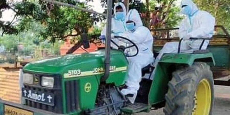 ಕೊರೋನಾದಿಂದ ಮೃತಪಟ್ಟ ವ್ಯಕ್ತಿಯ ಶವ ಸಂಸ್ಕಾರಕ್ಕೆ ಜಾಗ ಸಿಗದೆ ಊರಿಂದ ಊರಿಗೆ ಅಲೆದಾಡಿದ ಕುಟುಂಬಸ್ಥರು!