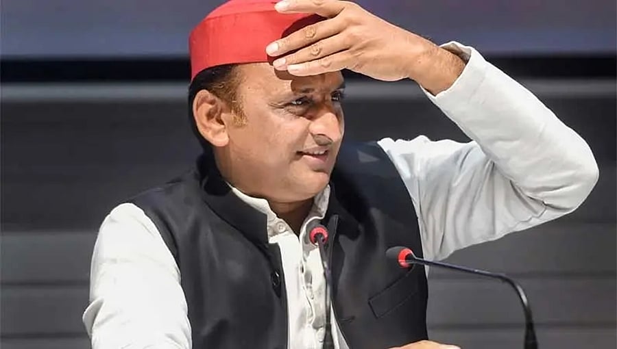 'ನಗಬೇಕೋ ಅಳಬೇಕೋ'? ಕೋವಿಡ್ ತಡೆಯಲು ಸಗಣಿ ಬಳಕೆ ಬಗ್ಗೆ ಅಖಿಲೇಶ್ ಯಾದವ್ ಟ್ವೀಟ್