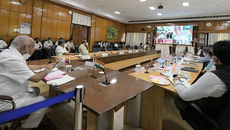 ಕೊರೋನಾ ನಿರ್ವಹಣೆ: ರಾಜ್ಯದ 17 ಡಿಸಿಗಳ ಜೊತೆ ಪ್ರಧಾನಿ ಮೋದಿ ವಿಡಿಯೋ ಸಂವಾದ, ಸಿಎಂ ಯಡಿಯೂರಪ್ಪ ಭಾಗಿ