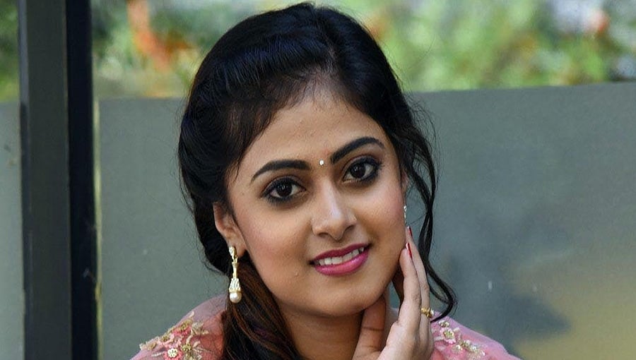 ರೋಮ್ಯಾಂಟಿಕ್ ಆಲ್ಬಂ ''ನಾನು ನಾನು ಪ್ರೀತಿಸುತ್ತಿರುವೆ' ಹಾಡಿನಲ್ಲಿ ಮೇಘಶ್ರೀ ನಟನೆ
