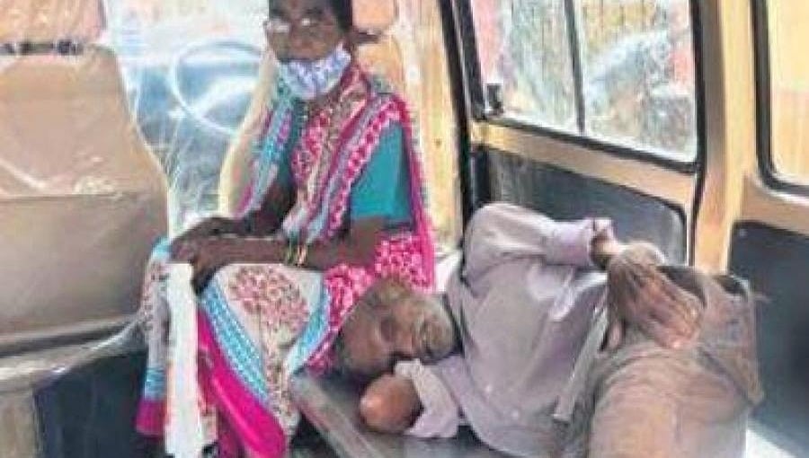 ಬೆಳಗಾವಿ: ಕೋವಿಡ್ ಶಂಕಿತ ವೃದ್ಧ ದಂಪತಿಯನ್ನು ಬೀದಿಗೆ ತಳ್ಳಿದ ಅಪಾರ್ಟ್ ಮೆಂಟ್ ನಿವಾಸಿಗಳು
