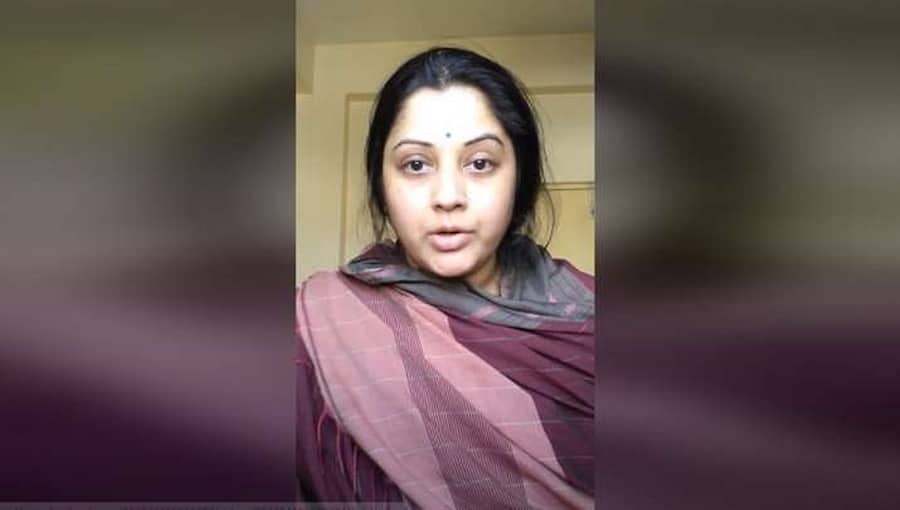 ಕನ್ನಡಿಗರೆಂದು ಯಾರೂ ಸಹಾಯ ಮಾಡುತ್ತಿಲ್ಲ: ಸಹಾಯಕ್ಕಾಗಿ ಶಿವಣ್ಣನಿಗೆ ಅಂಗಲಾಚಿದ ನಟಿ ವಿಜಯಲಕ್ಷ್ಮಿ
